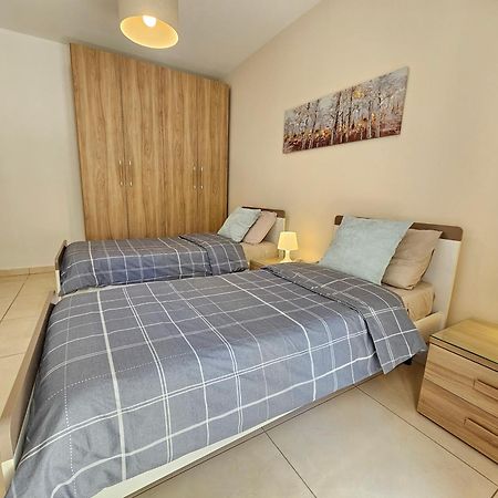 Sealine Apartment St. Paul's Bay Ngoại thất bức ảnh